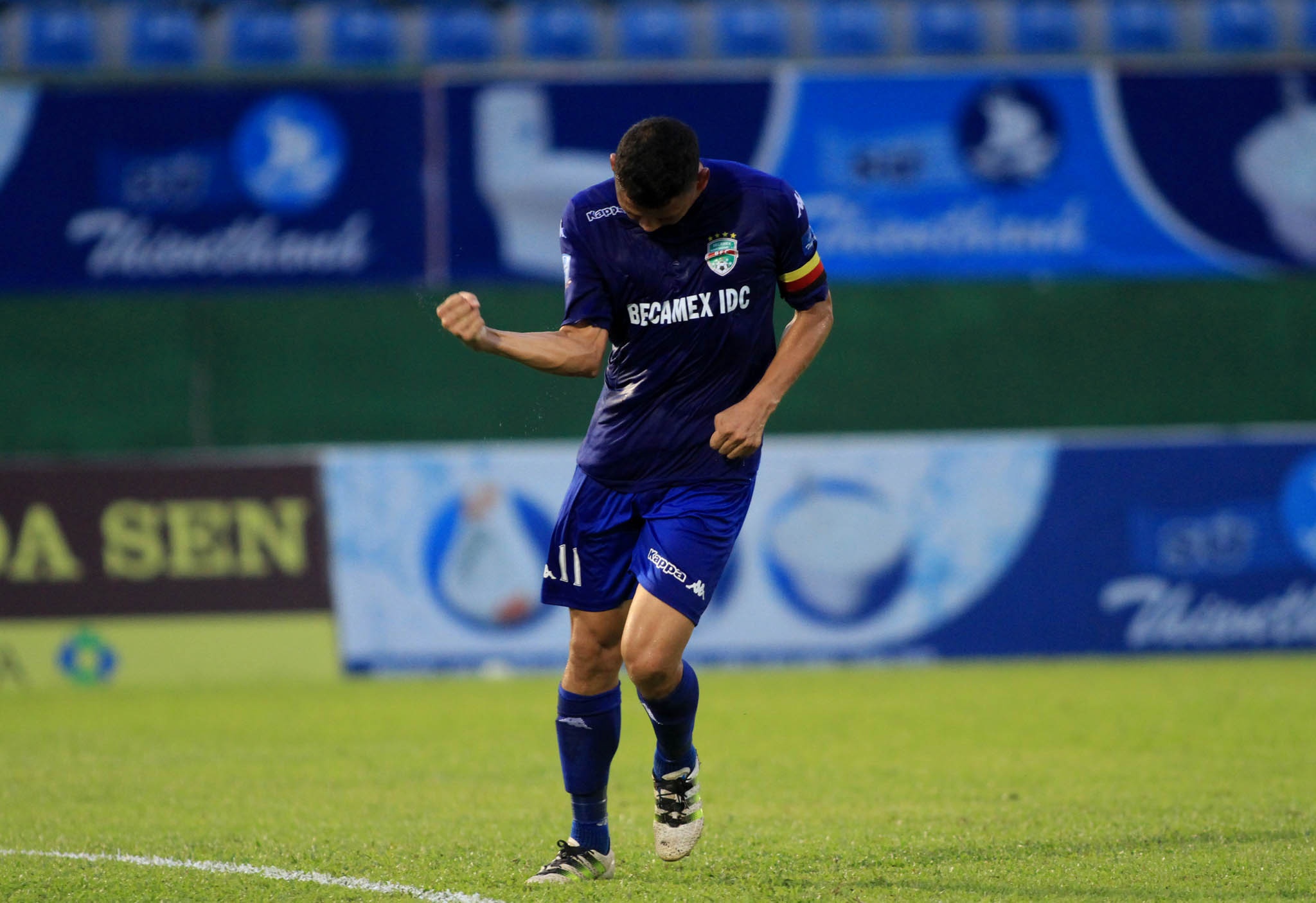 Binh Duong vao chung ket Cup Quoc gia anh 5