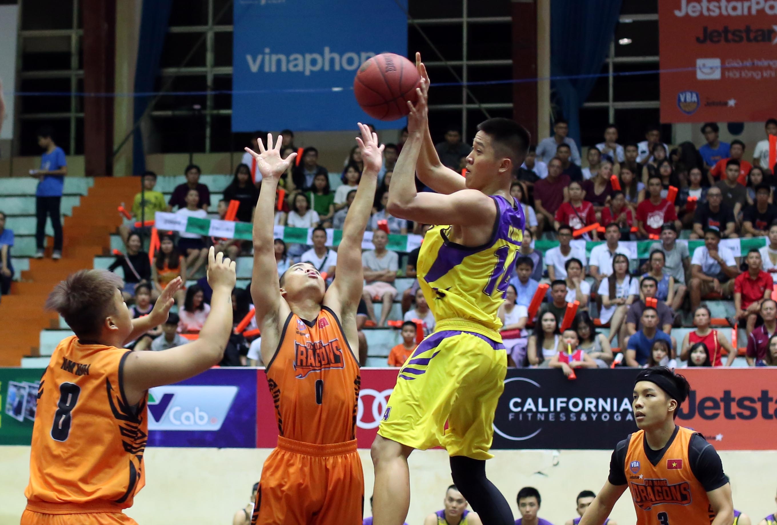 Danang Dragons thang tran dau tien anh 6