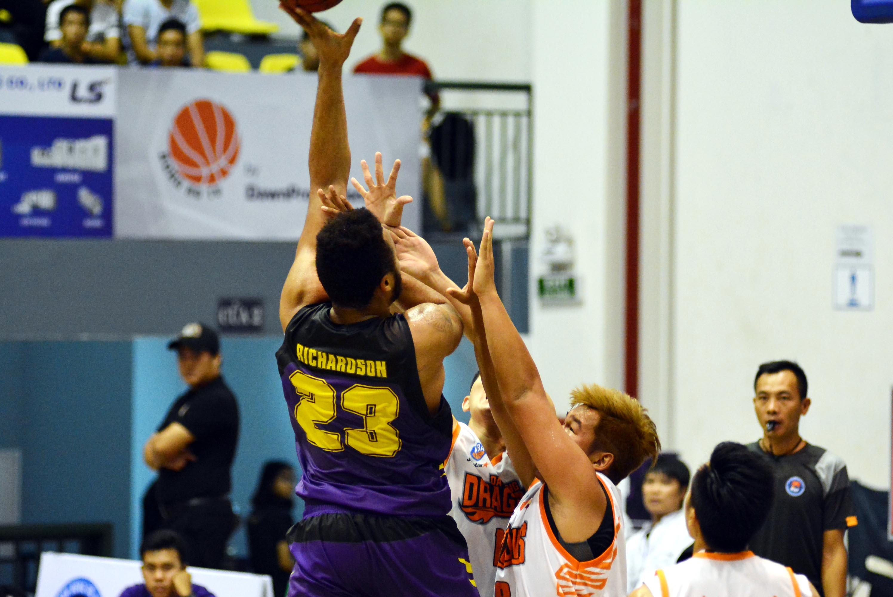 Hochiminh City Wings thang Danang Dragons anh 8