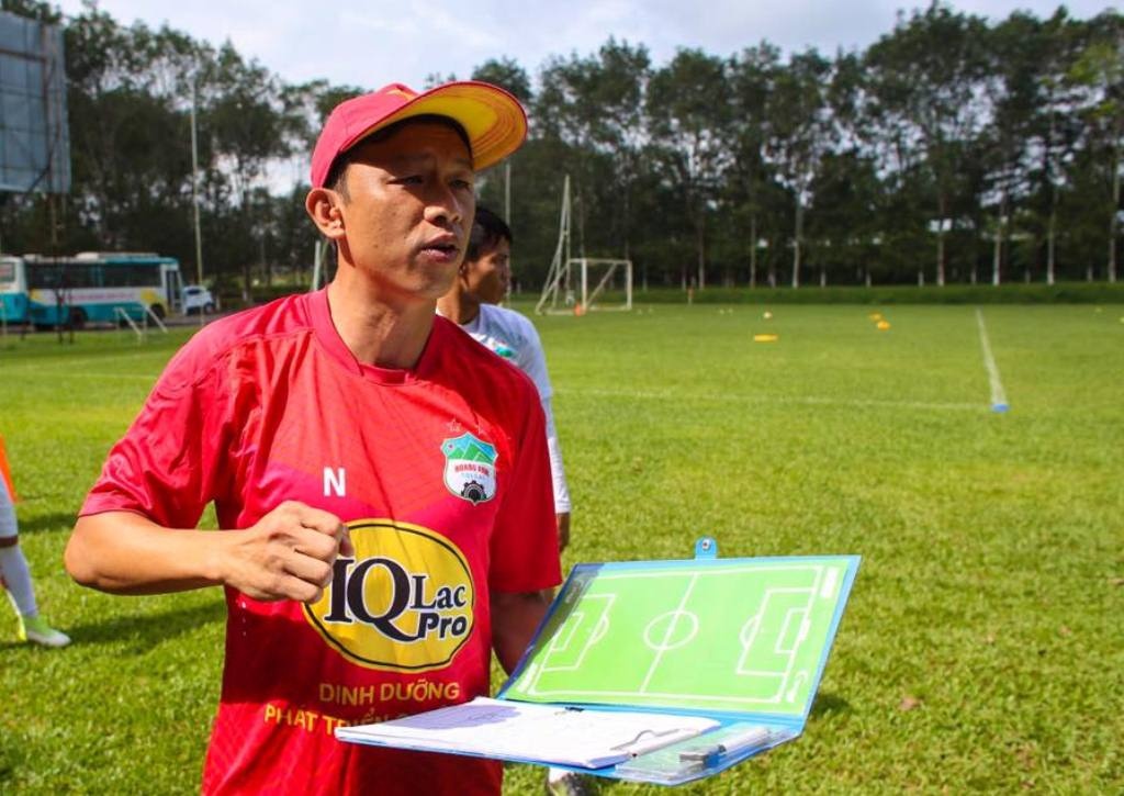 HLV HAGL: ‘Toi lam tam quyen nen khong co suc ep gi’ hinh anh