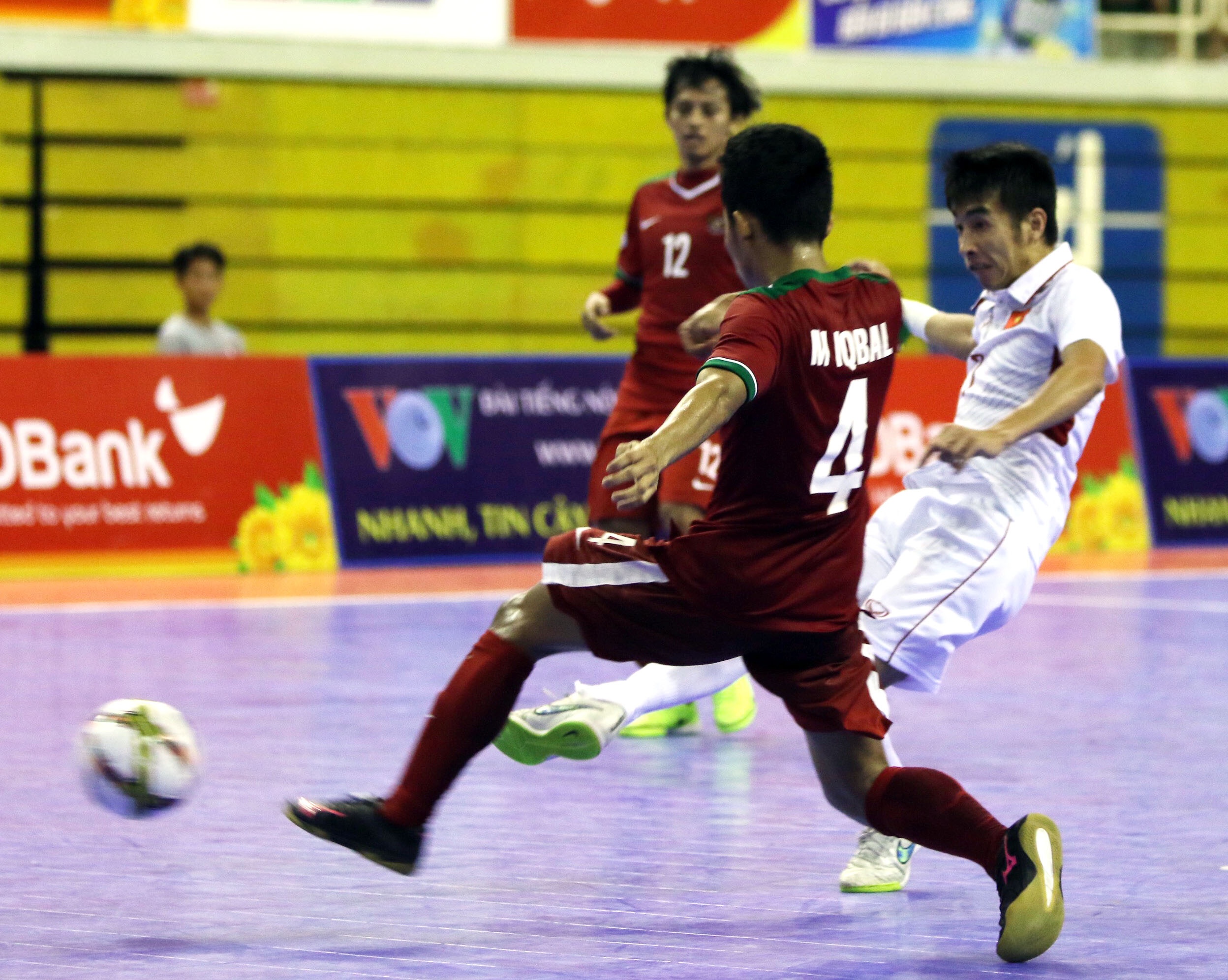 Tuyen futsal Viet Nam gap Indonesia anh 9