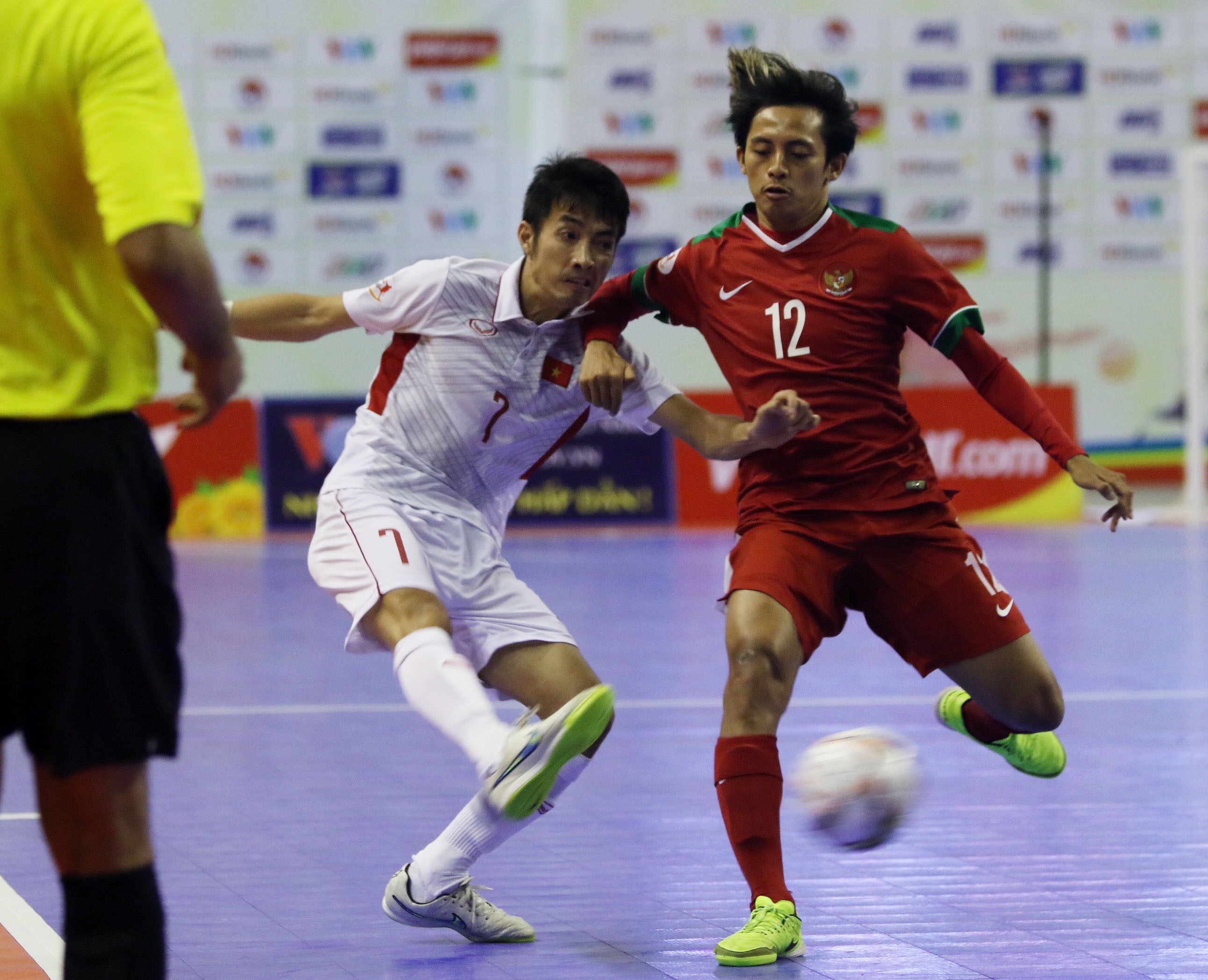 Tuyen futsal Viet Nam gap Indonesia anh 12