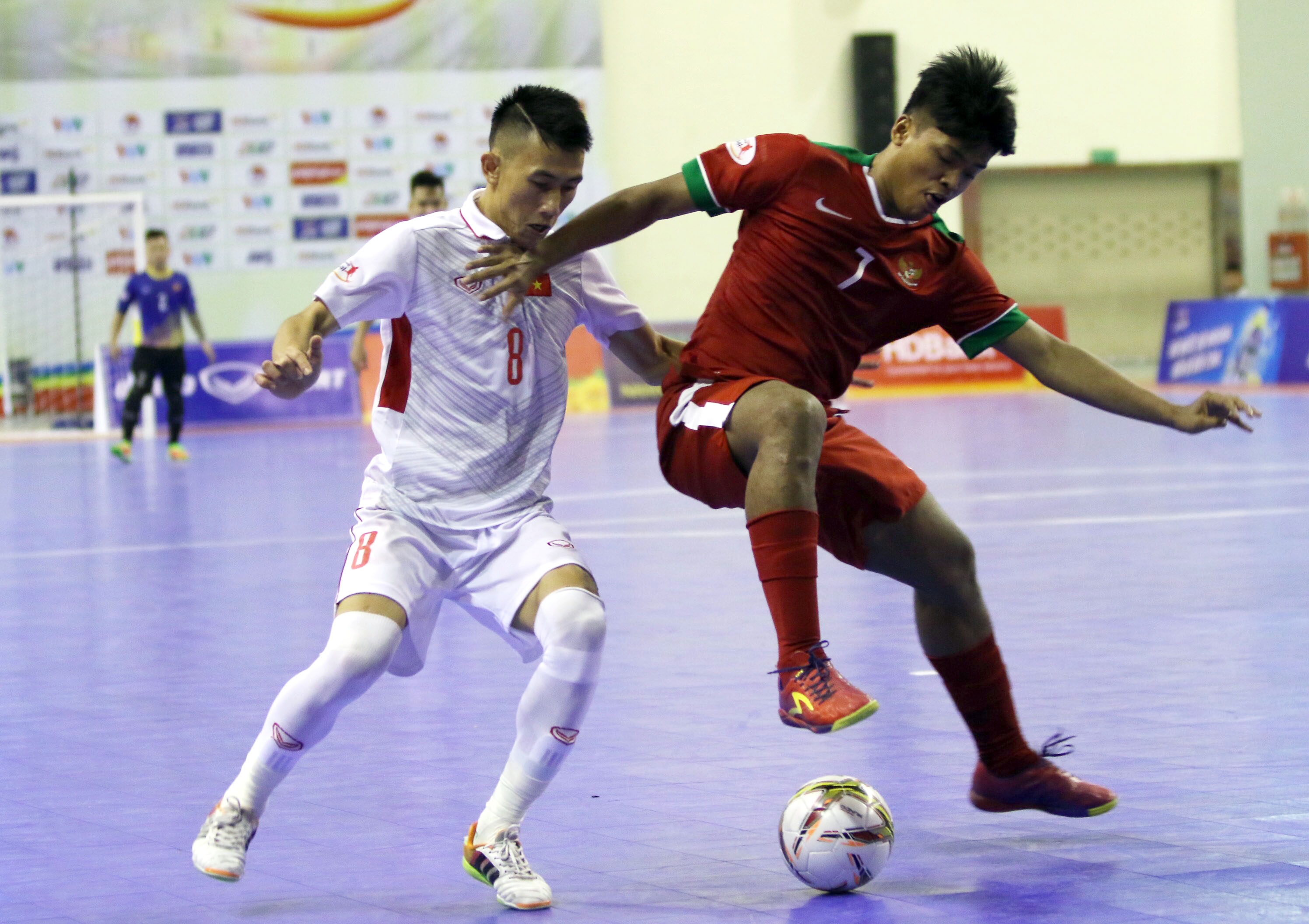 Tuyen futsal Viet Nam gap Indonesia anh 11