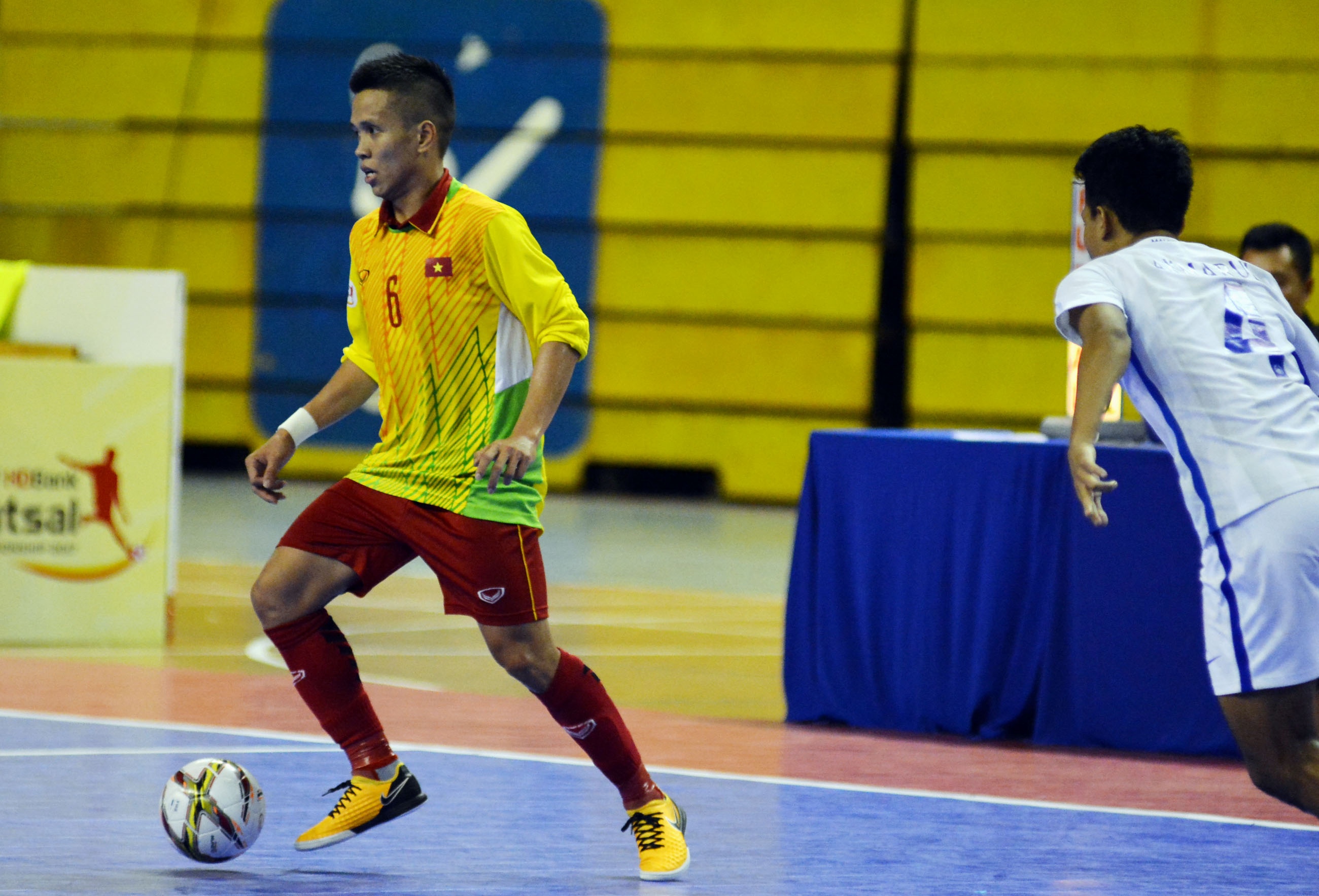 Tuyen futsal Viet Nam thua Malaysia 1-5 anh 10