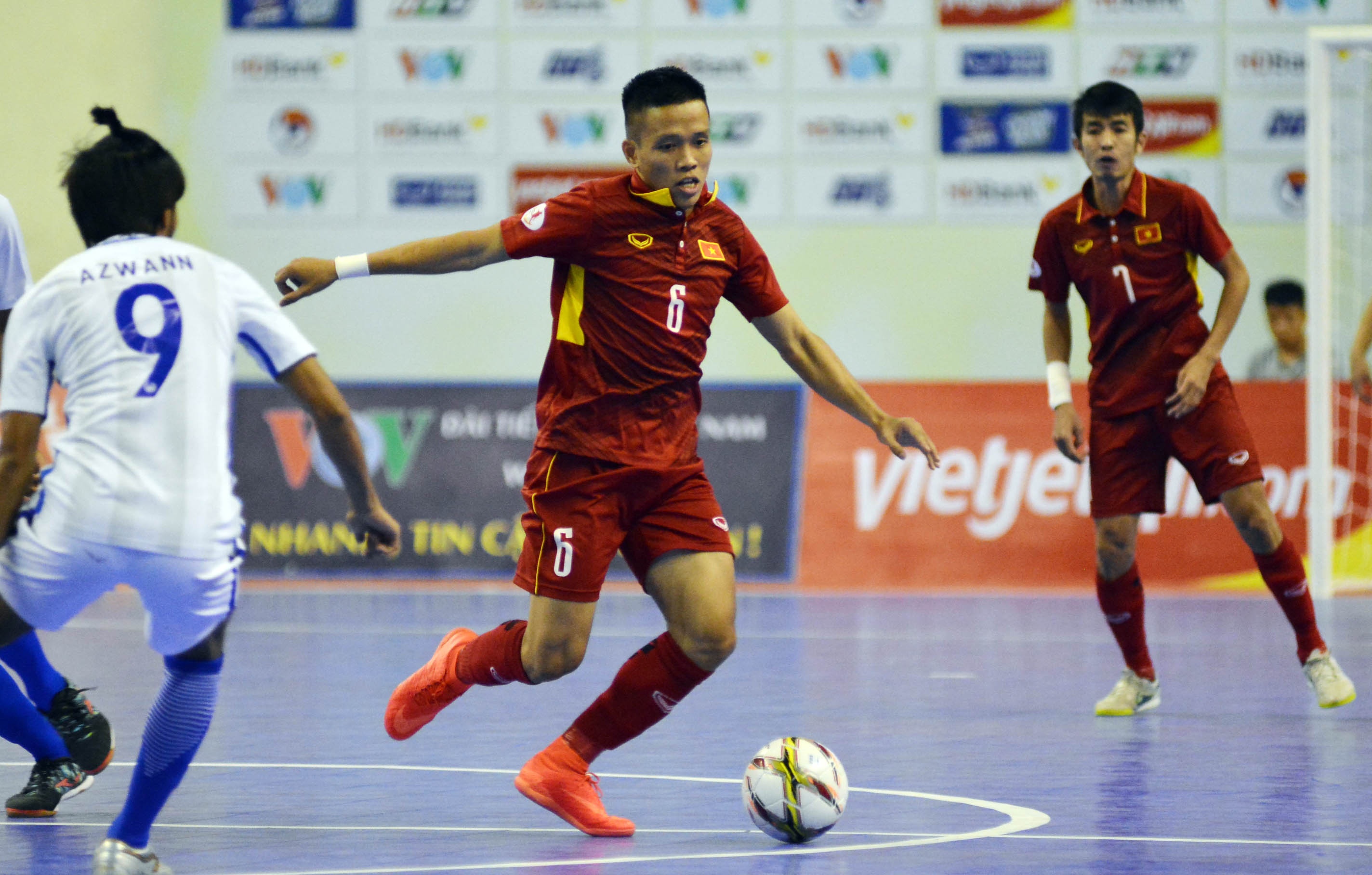 Tuyen futsal Viet Nam thua Malaysia 1-5 anh 8