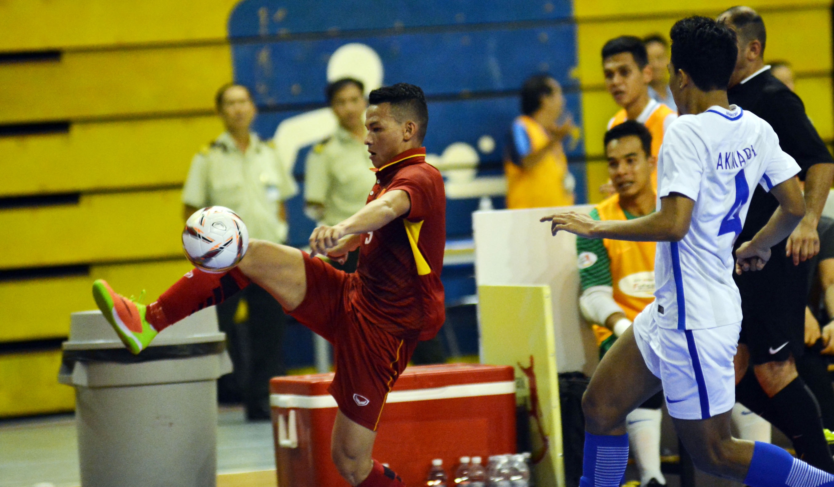 Tuyen futsal Viet Nam thua Malaysia 1-5 anh 7
