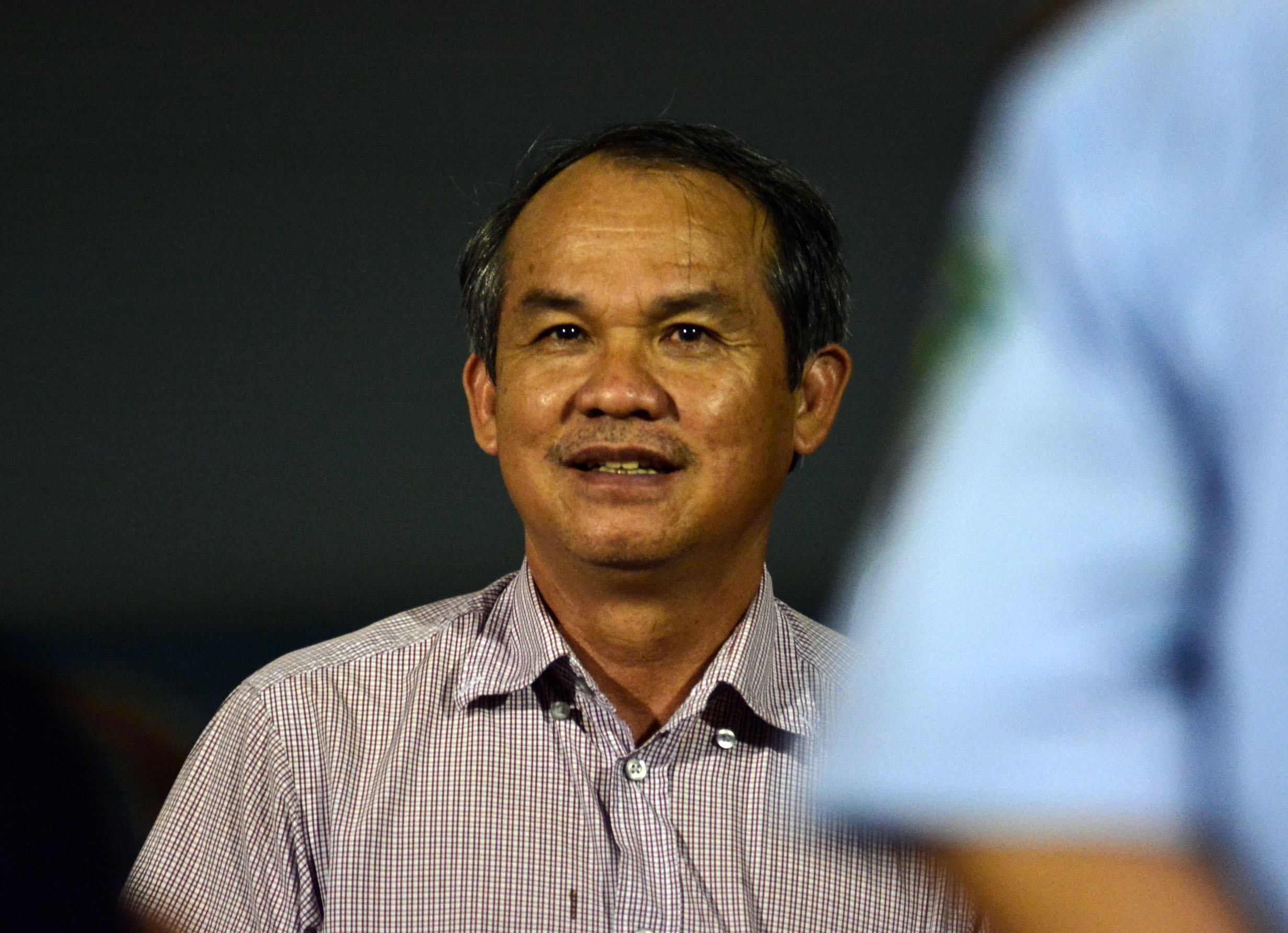 Bau Duc: ‘Khong hieu sao HAGL thang doi manh, thua doi yeu’ hinh anh