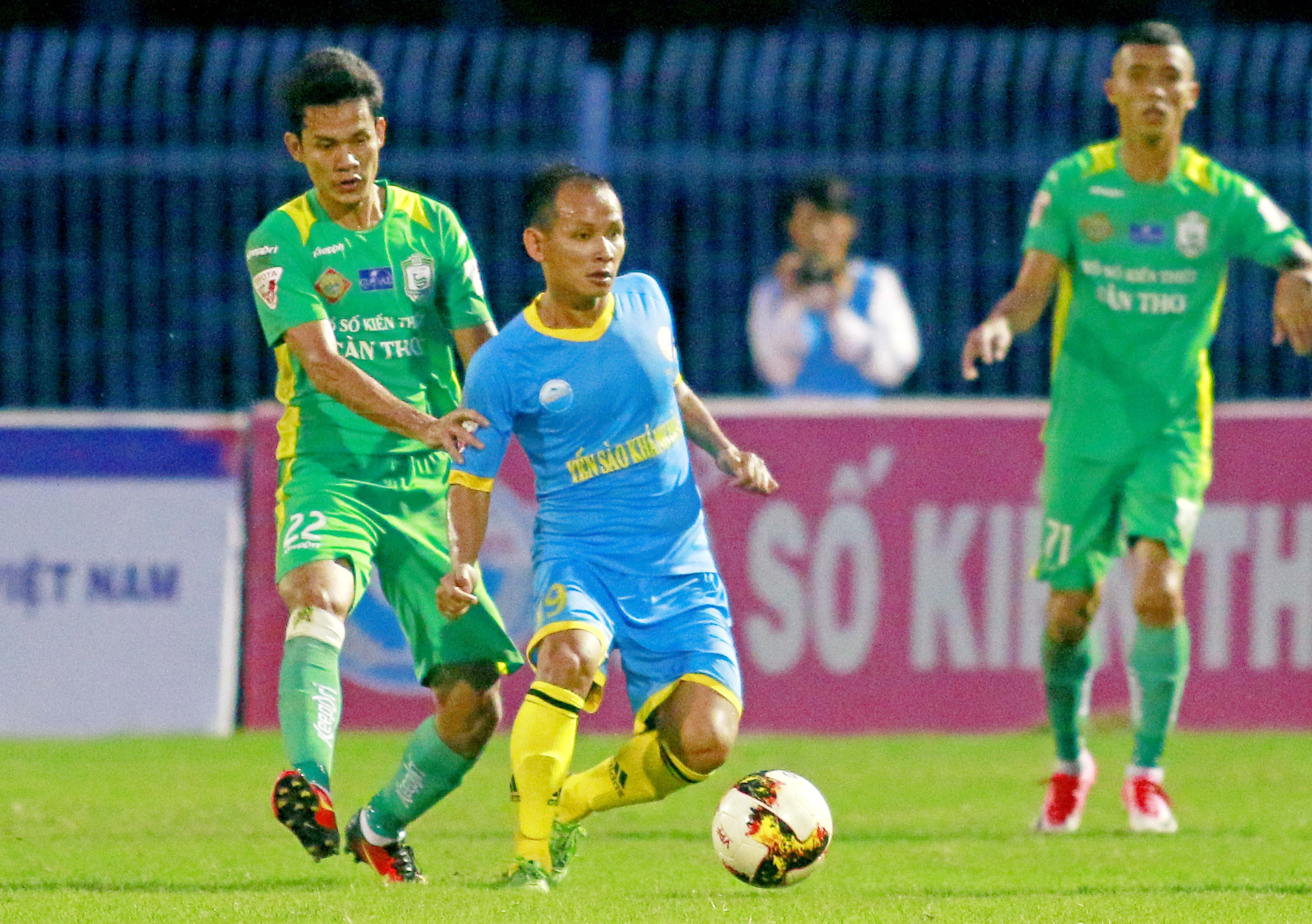 Khanh Hoa danh bai Can Tho anh 2