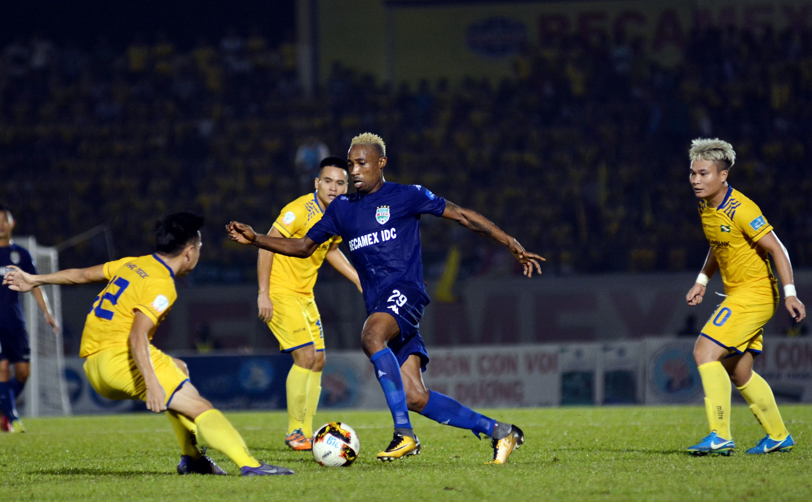 Chung ket Cup Quoc gia Binh Duong vs SLNA anh 6