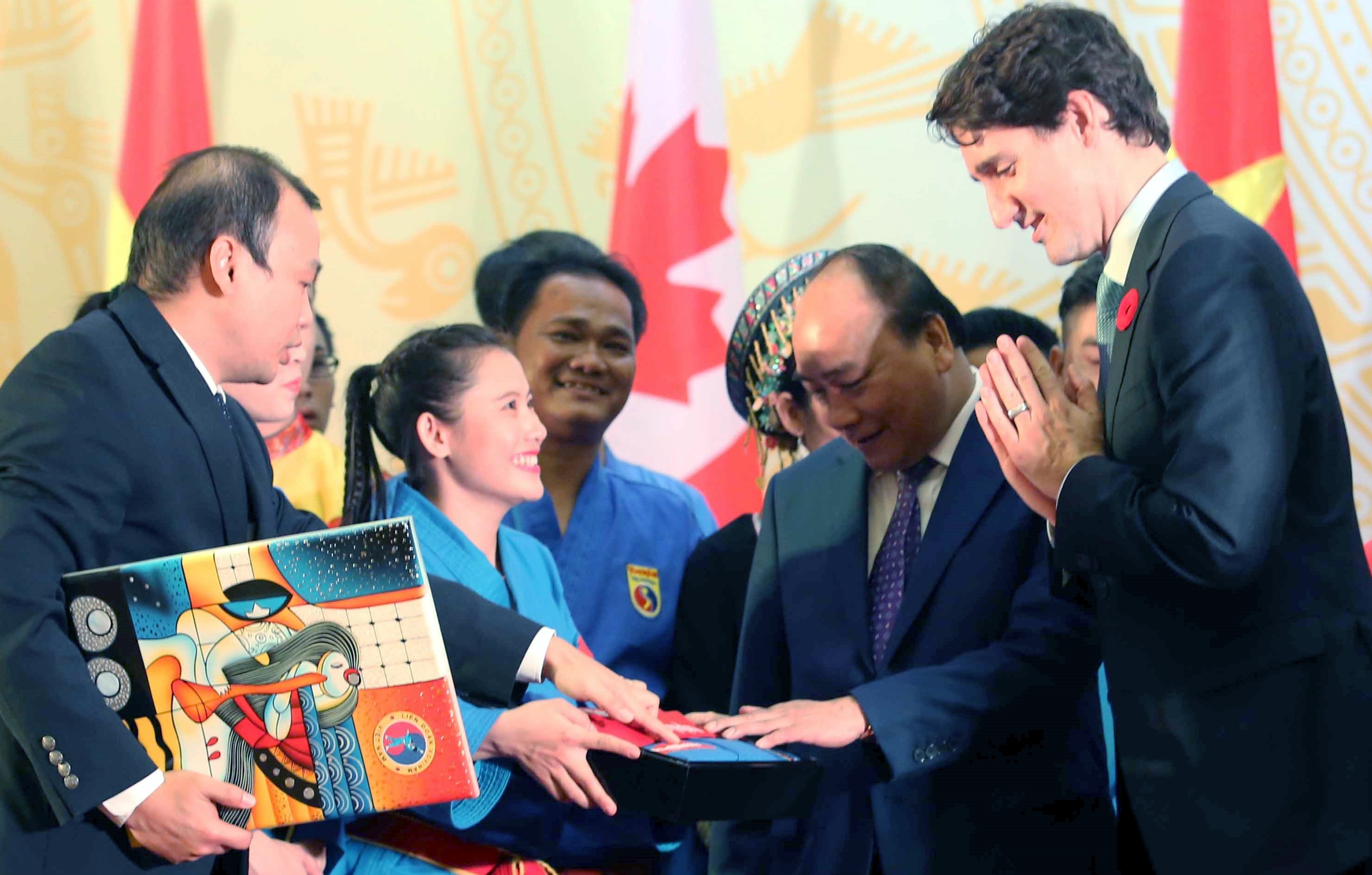Thu tuong Canada Justin Trudeau an tuong voi vovinam hinh anh