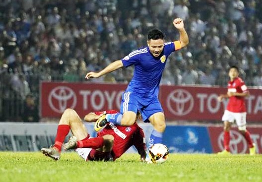 Quang Nam tien sat den ngoi vo dich V.League 2017 hinh anh