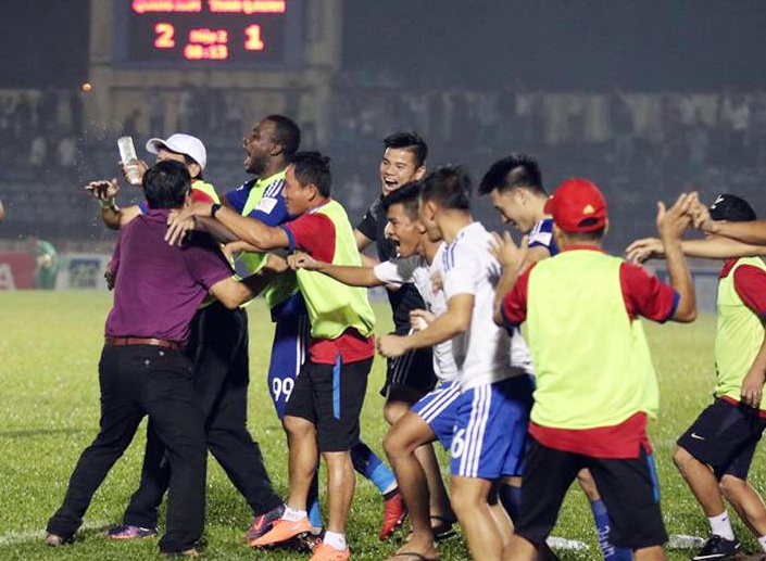 Quang Nam thang Quang Ninh 2-1 chieu 10/11 anh 9