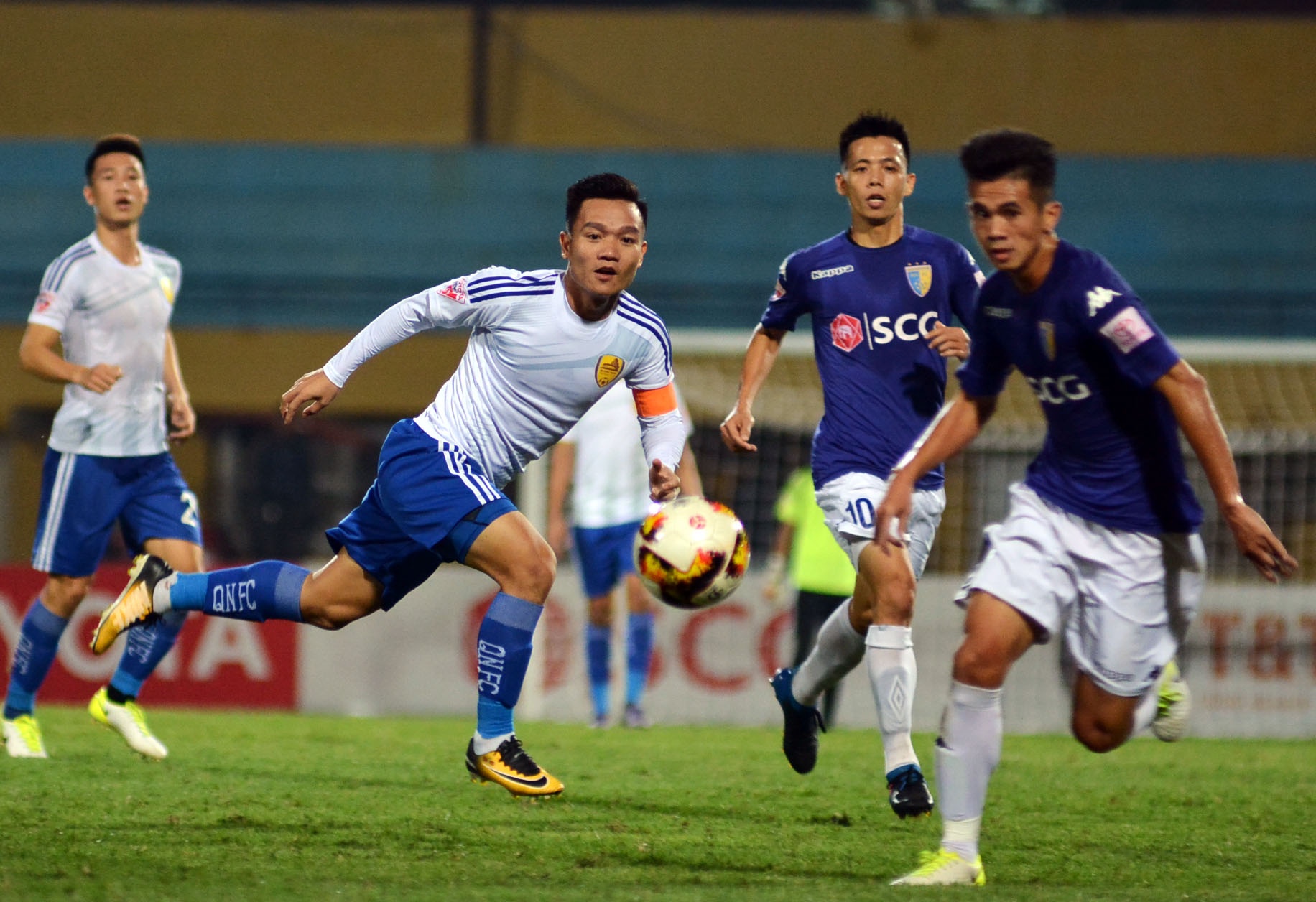 CLB Quảng Nam gặp khó trước vòng 26 ảnh 1 CLB Quang Nam gap kho truoc vong 26 anh 1