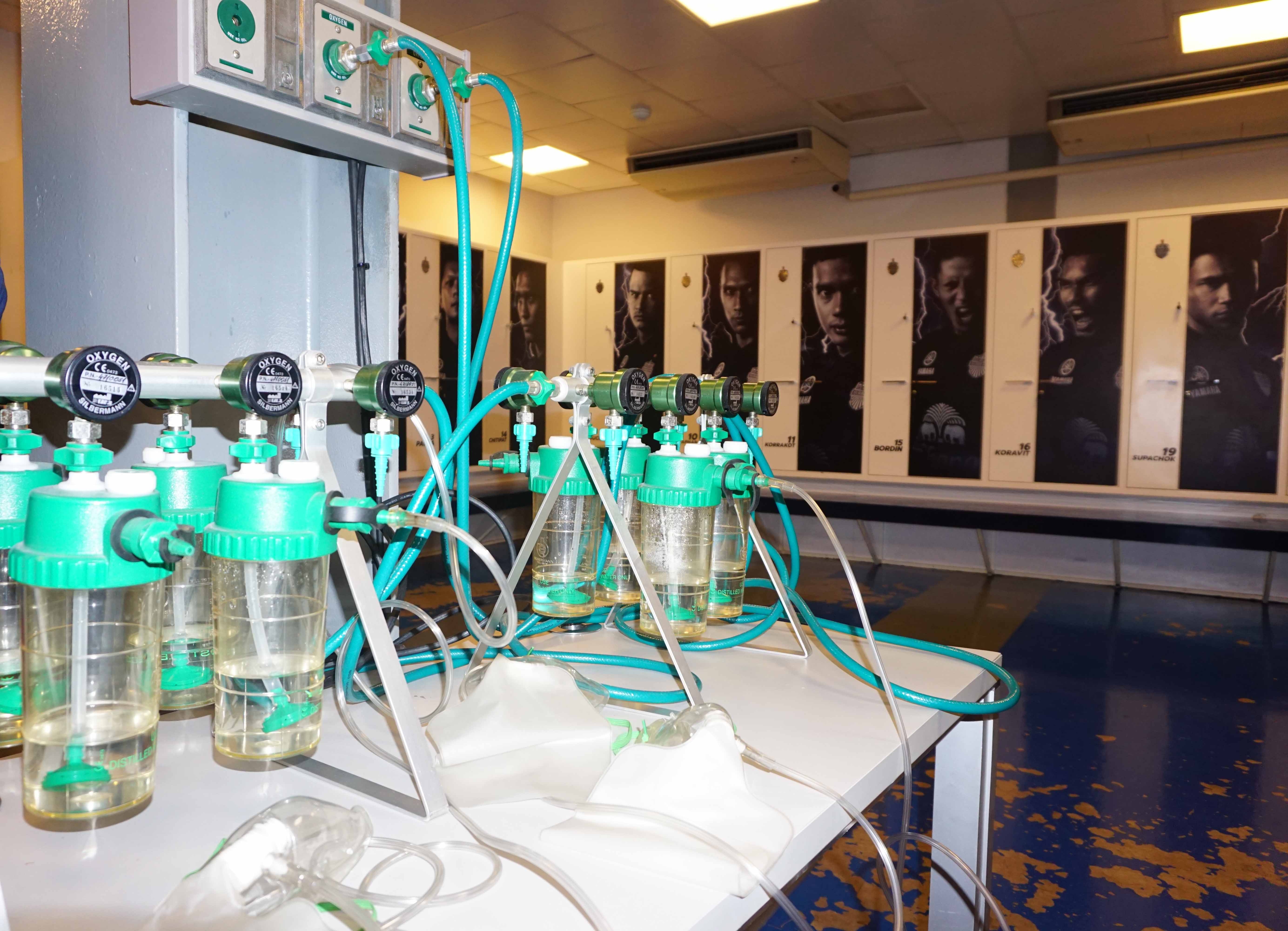 San bong da hien dai nhat Thai Lan anh 12