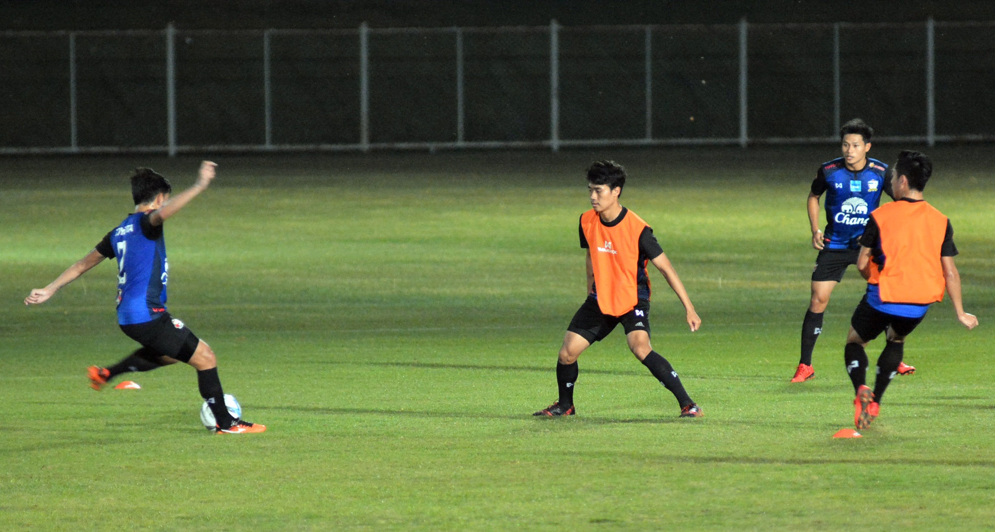 U23 Thái Lan chuẩn bị cho M-150 Cup ảnh 6 U23 Thai Lan chuan bi cho M-150 Cup anh 6