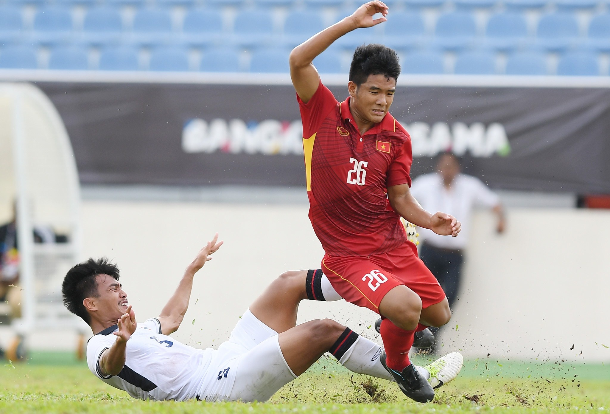 U23 Thai Lan vs U23 Viet Nam: Kho doi mon no SEA Games hinh anh