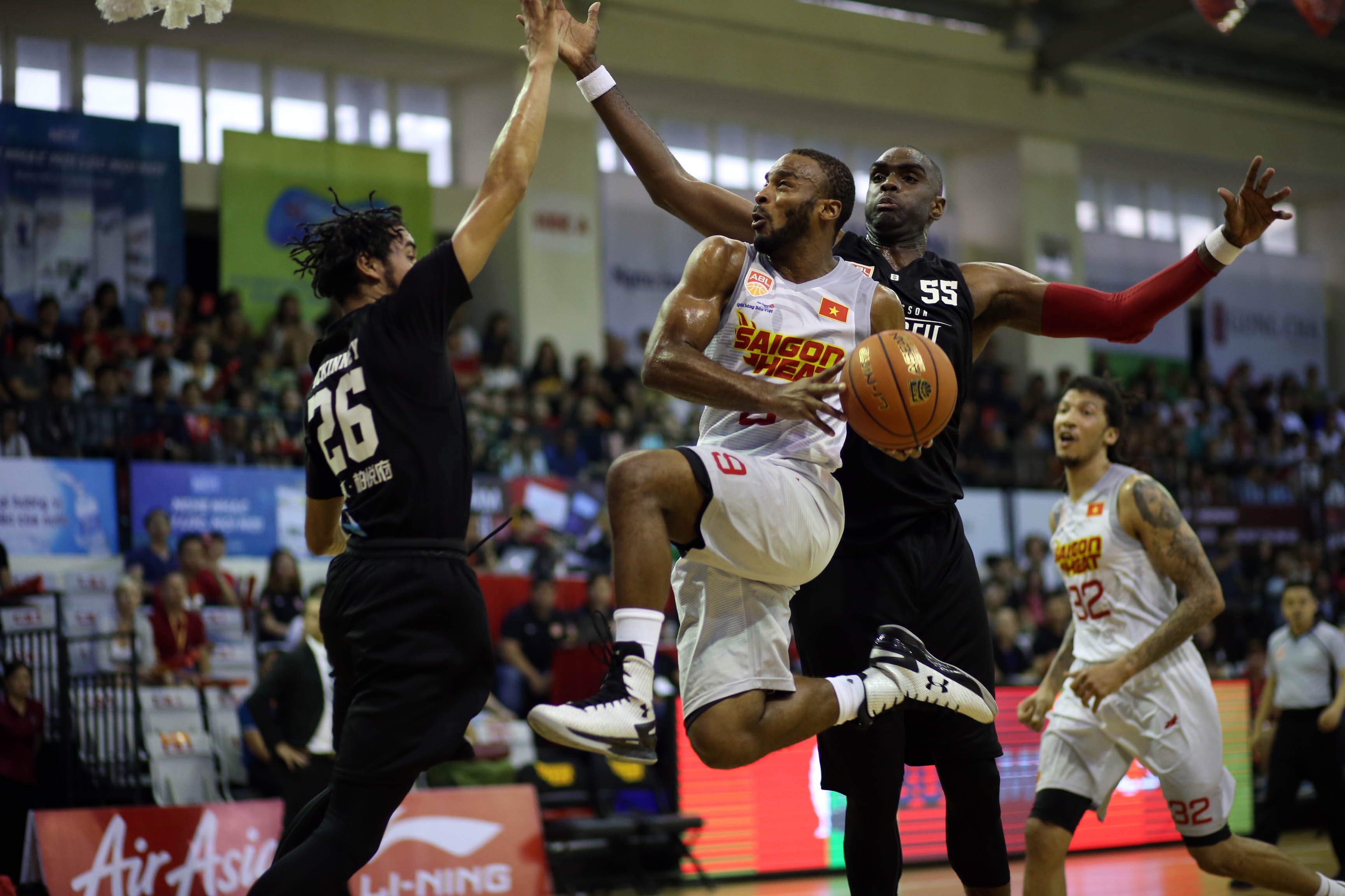 Saigon Heat thang Chongson Kungfu 96-94 anh 9
