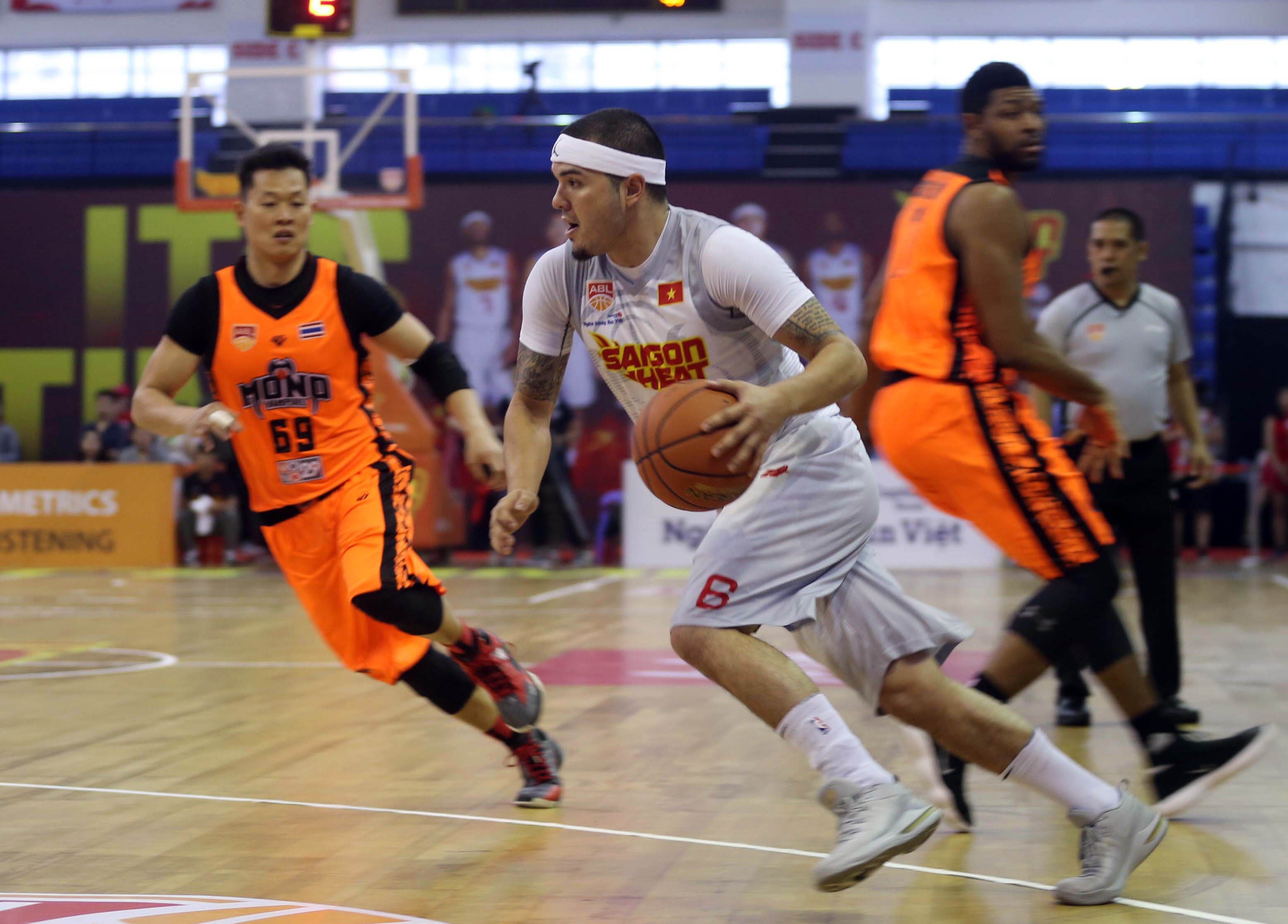 Saigon Heat thua Mono Vampire 83-97 anh 2