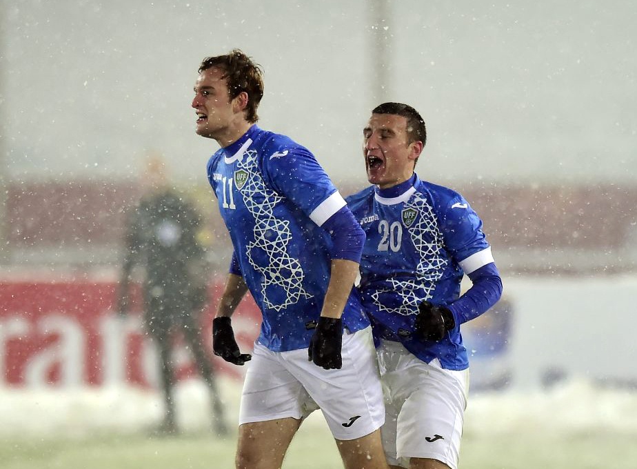 Cau thu Uzbekistan chia se ve ban thang danh bai Viet Nam hinh anh