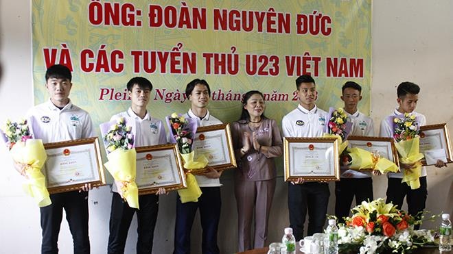 Thưởng Tết tại các đội V.League ảnh 1 Thuong Tet tai cac doi V.League anh 1