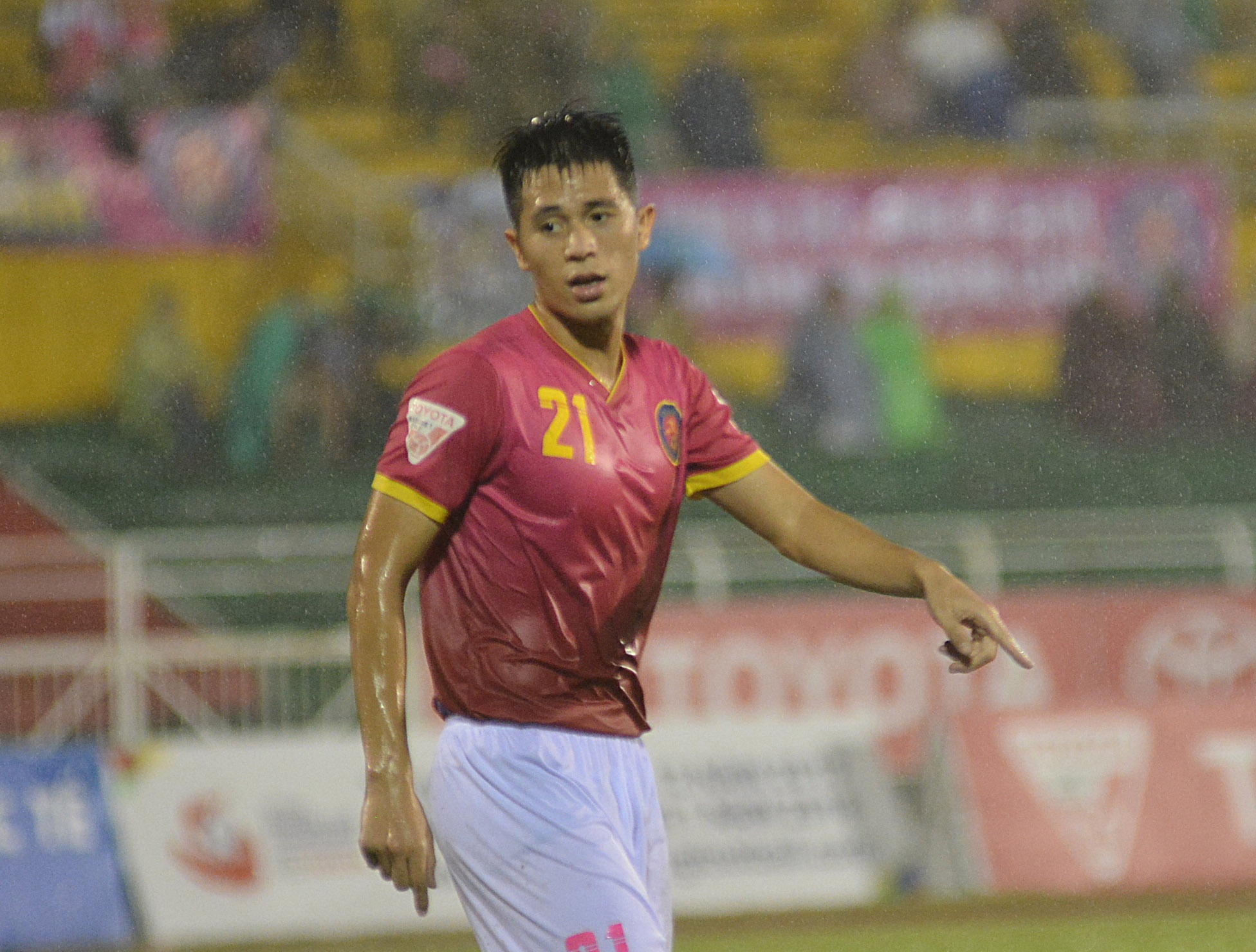 Trung ve U23 Viet Nam ve khoac ao doi bong bau Hien hinh anh