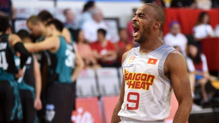 Saigon Heat chac suat du play-off giai bong ro Dong Nam A hinh anh