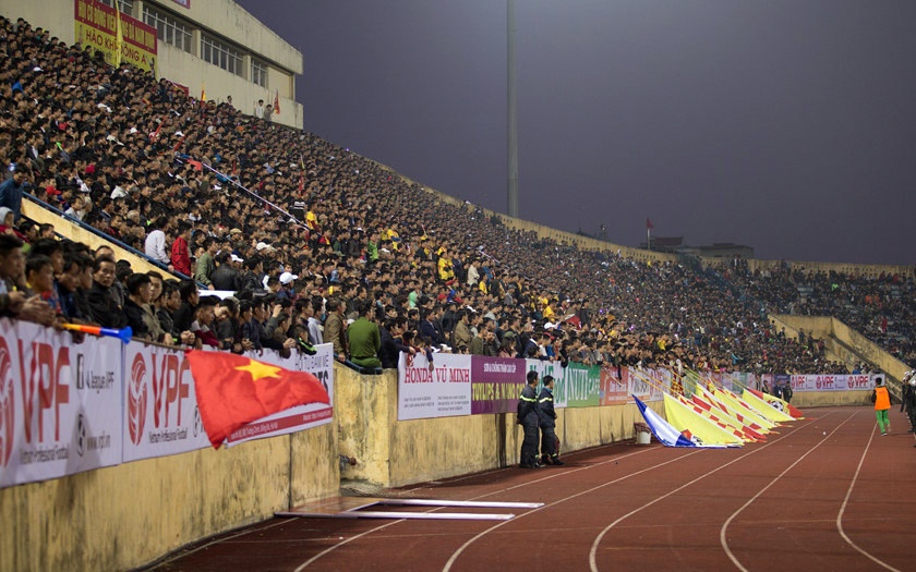 Hieu ung U23 Viet Nam giup V.League 2018 hut khan gia hinh anh