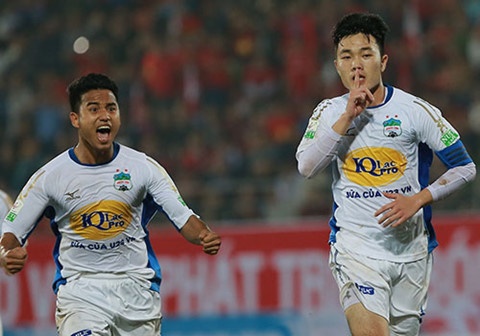 Dieu chinh lich tran Ha Noi vs HAGL vi quoc tang hinh anh