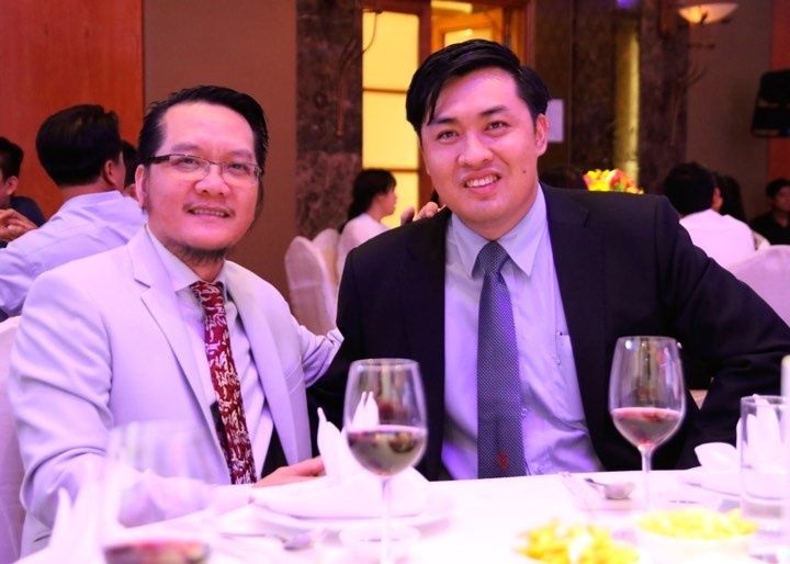 Ong Tran Anh Tu co doi thu trong cuoc dua tai VFF hinh anh