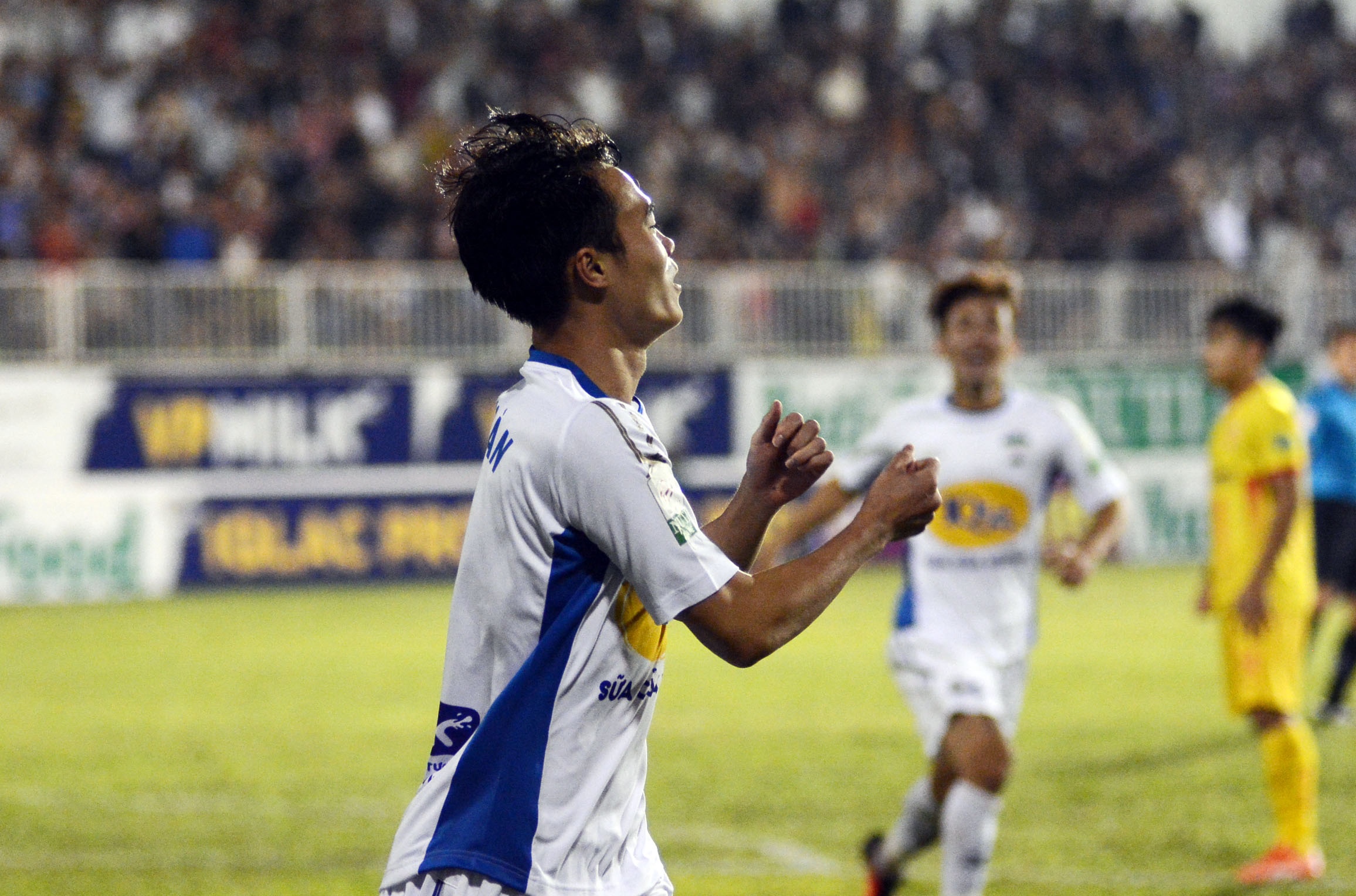 HAGL danh bai Nam Dinh tai vong 4 V.League anh 7