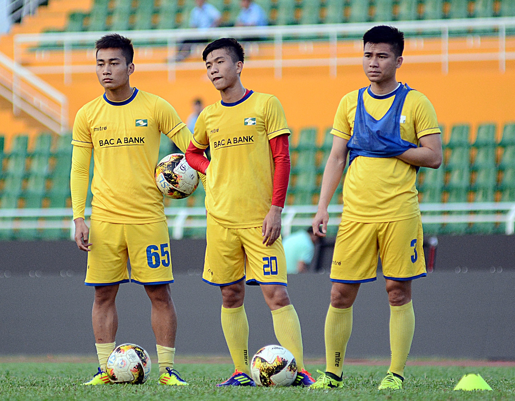 Fan nu vay chat Phan Van Duc anh 6