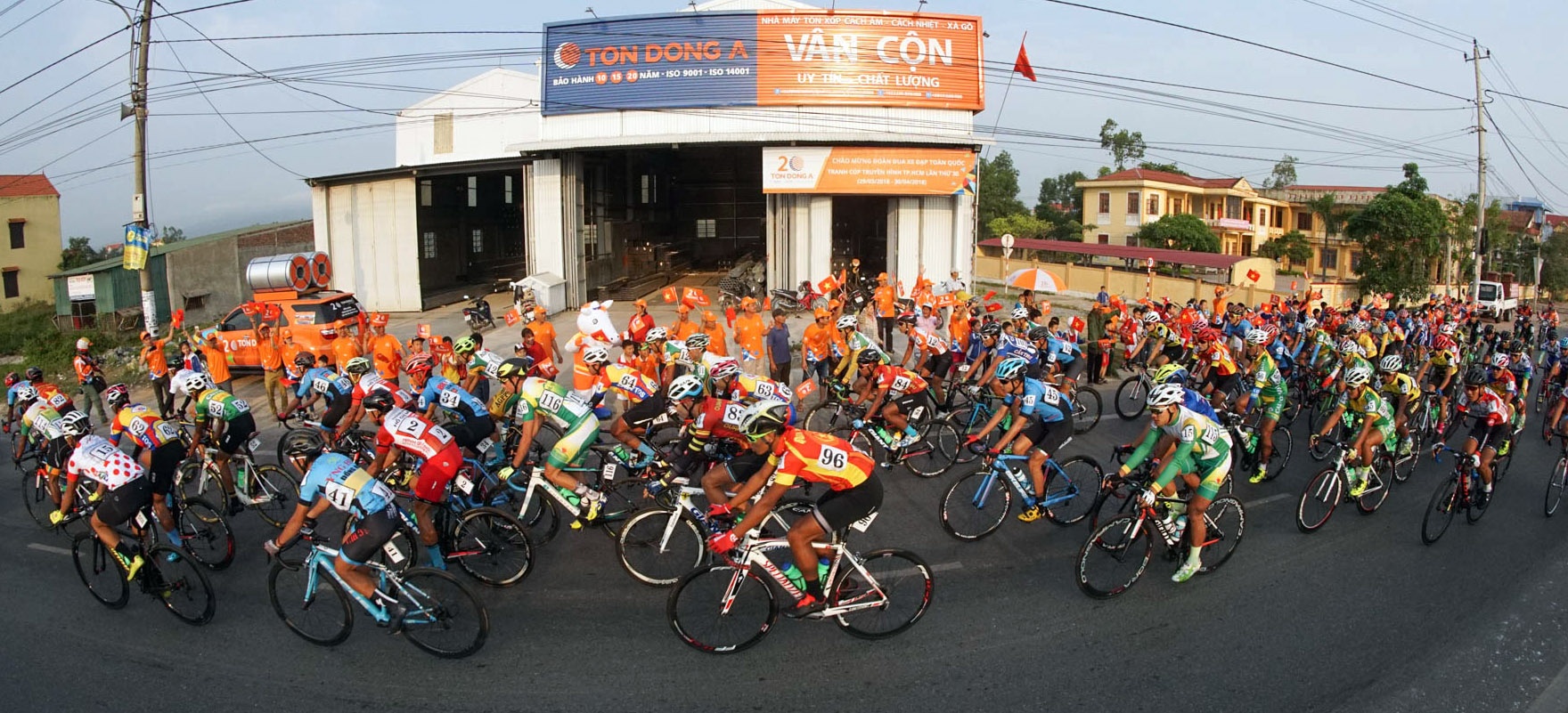 Lê Quốc Vũ về nhất chặng 8 ảnh 1 Le Quoc Vu ve nhat chang 8 anh 1