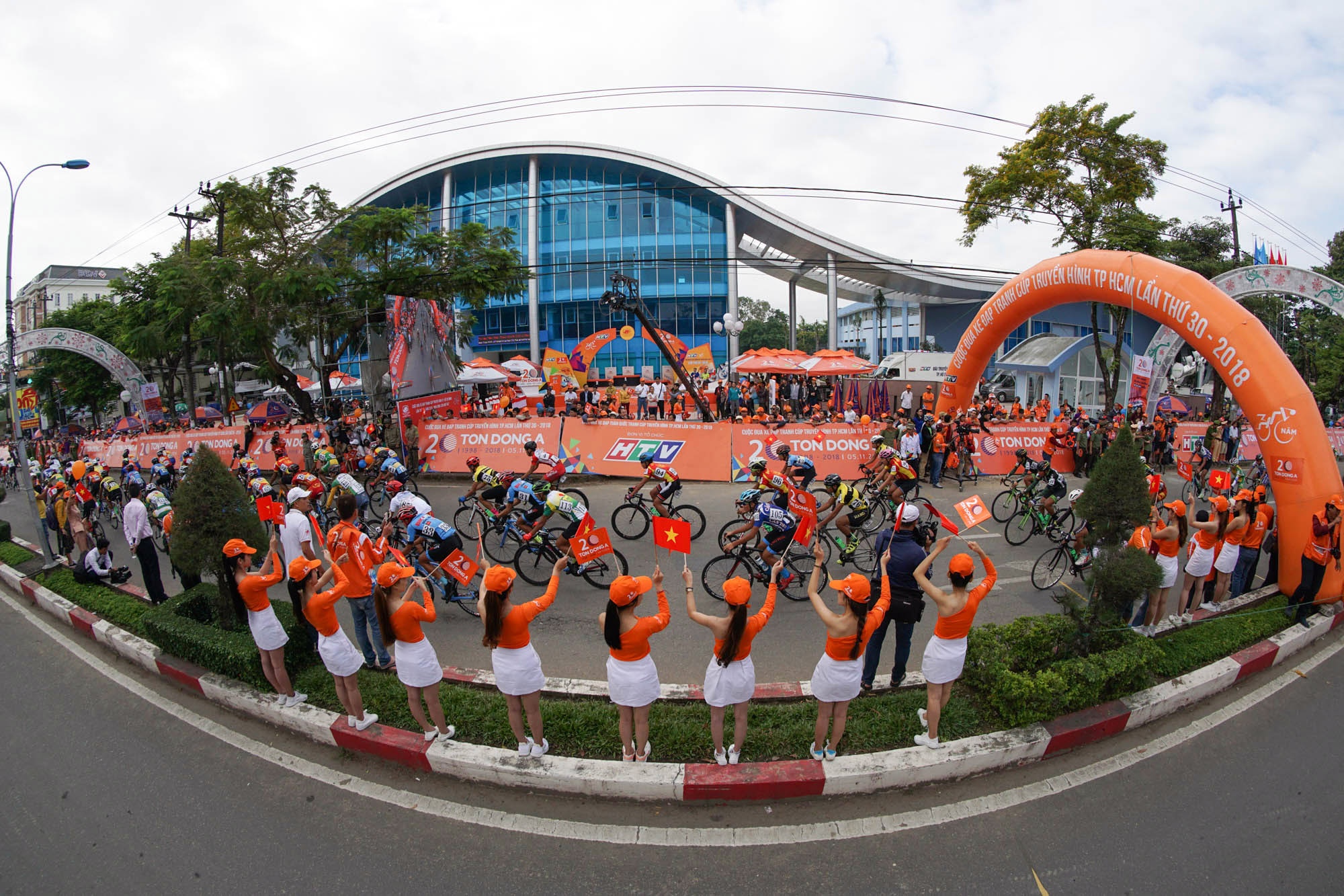 Chang dua 12 Cup Truyen hinh tai Quang Ngai anh 4