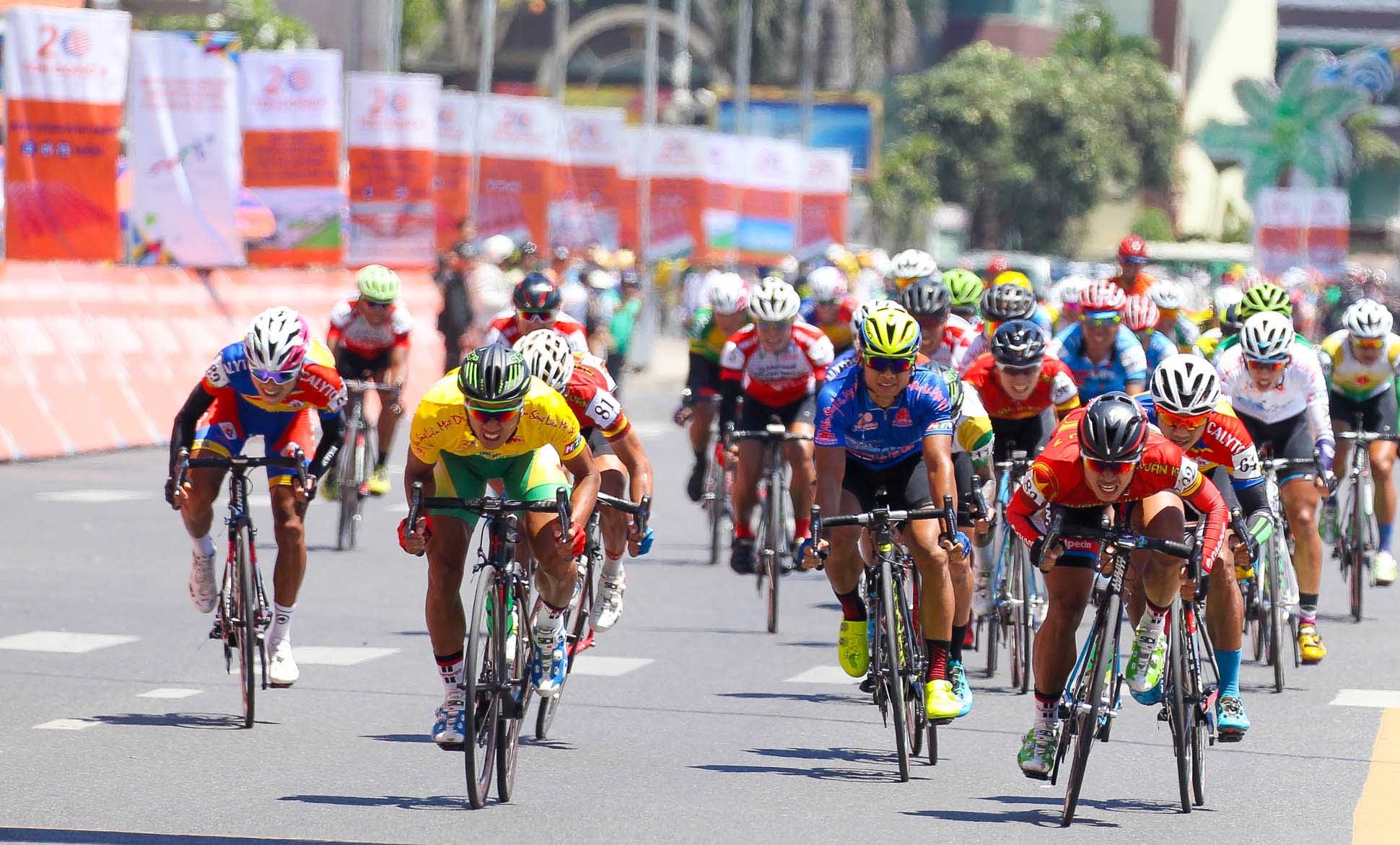 Nguyễn Thành Tâm chiến thắng chặng 16 ảnh 2 Nguyen Thanh Tam chien thang chang 16 anh 2