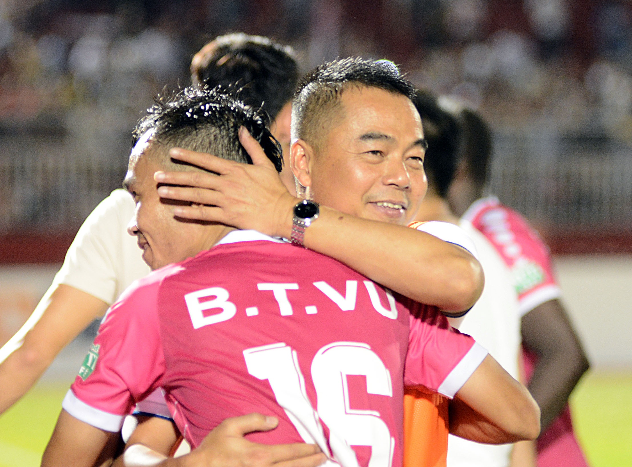 HLV Tai Em an mung chien thang anh 7