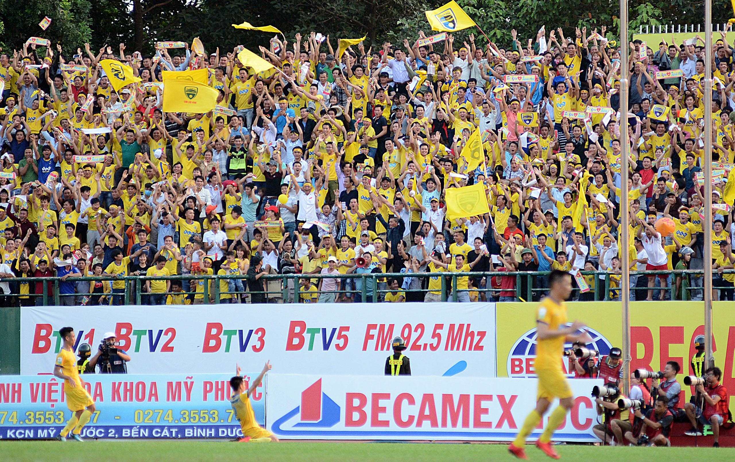 Binh Duong hoa Thanh Hoa 3-3 anh 2