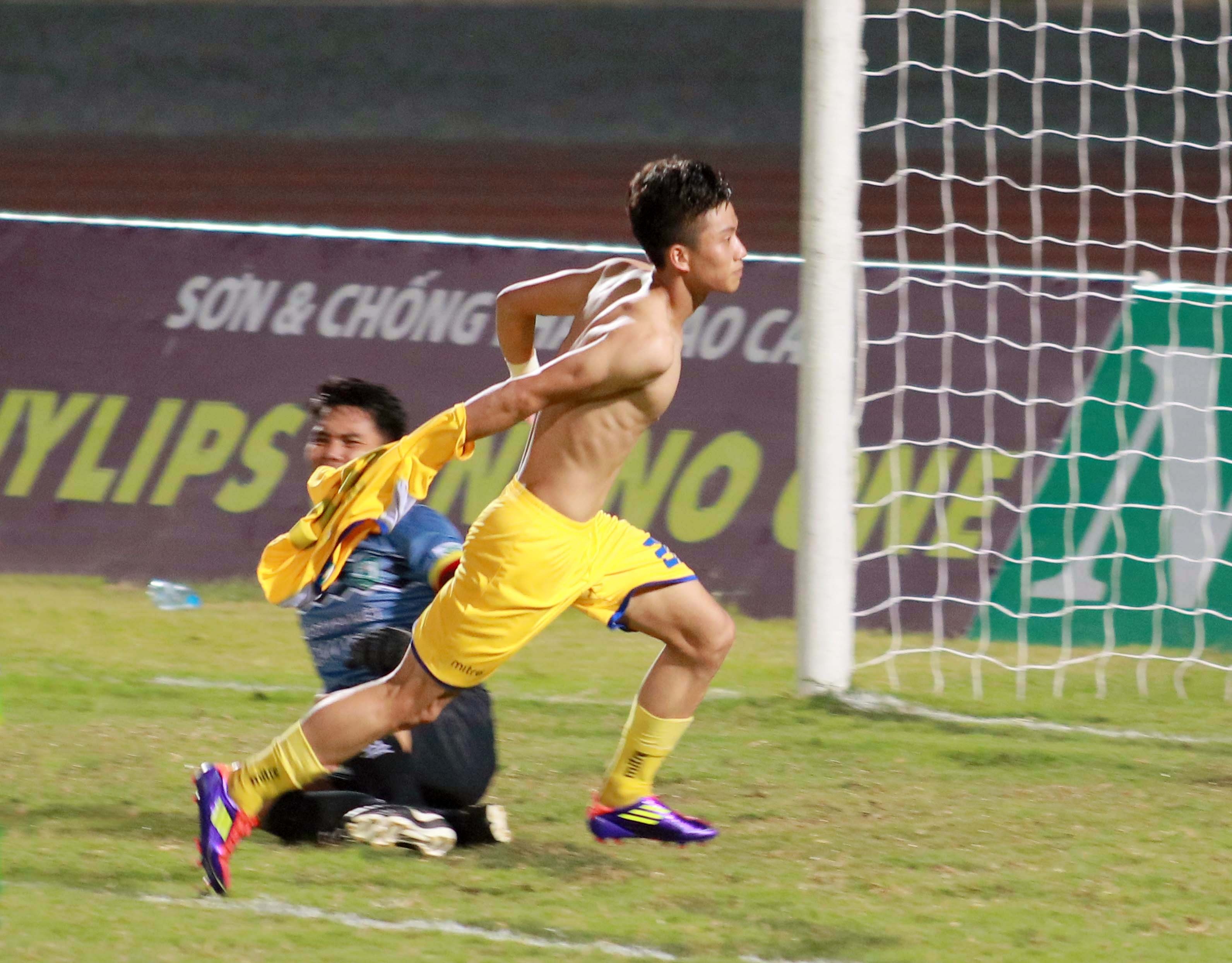 Van Duc lap cu dup tai Can Tho anh 4