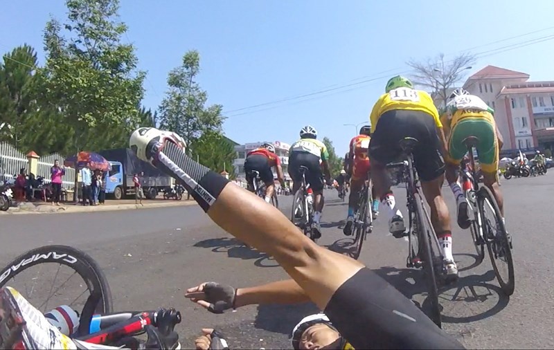 Tai nan gan dich den khien Minh Tri gay xuong vai hinh anh