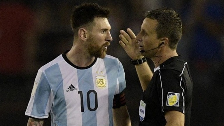 Chuc vo dich nao quan trong nhat voi Messi? anh 2