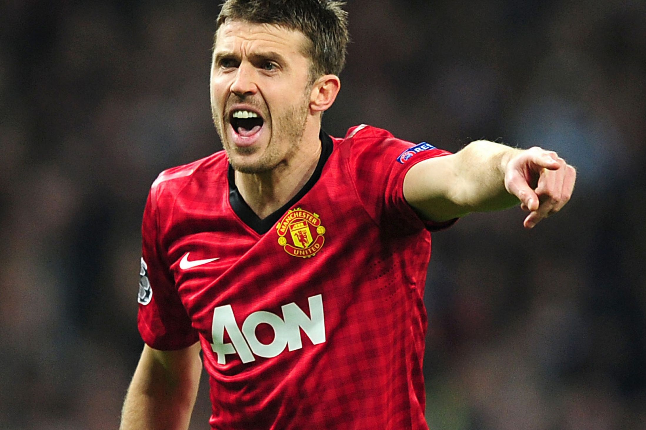 Carrick len tieng che bai thay cu hinh anh