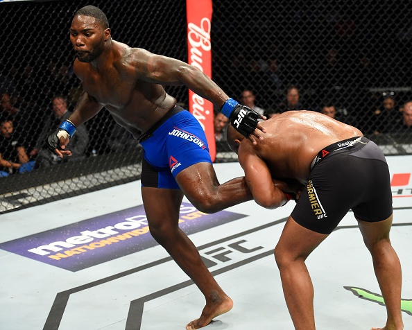 Daniel Cormier danh bai Anthony Johnson o UFC 210 anh 7
