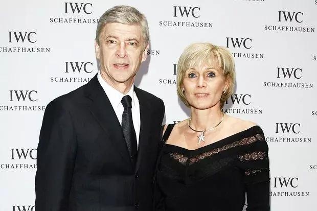 Wenger an mung xuc dong anh 3