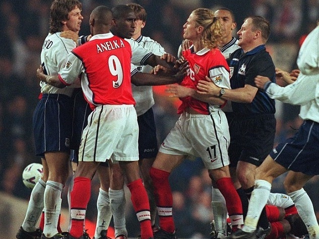 Moi thu deu co the doi thay tru moi thu giua Tottenham va Arsenal hinh anh