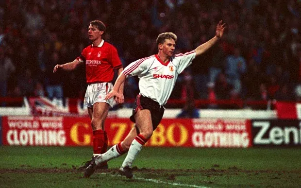 Ban thang cua Mark Robins vao luoi Nottingham Forest tai vong 3 Cup FA 1990 hinh anh