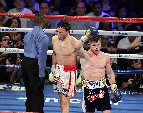 Canelo Alvarez thang de san sang tran dau lich su anh 9