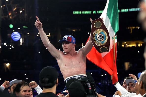Canelo Alvarez thang de san sang tran dau lich su anh 2