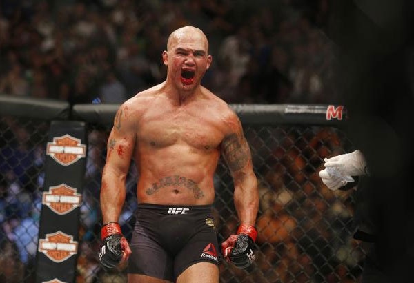 10 tran dau hap dan nhat lich su MMA anh 8