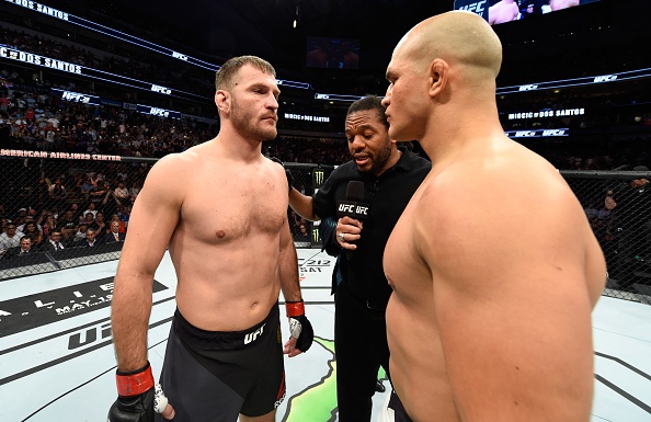 UFC 211: Nha vo dich cho ke thach dau do van anh 4