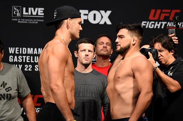 UFC on Fox 25: Chris Weidman tro lai an tuong anh 1