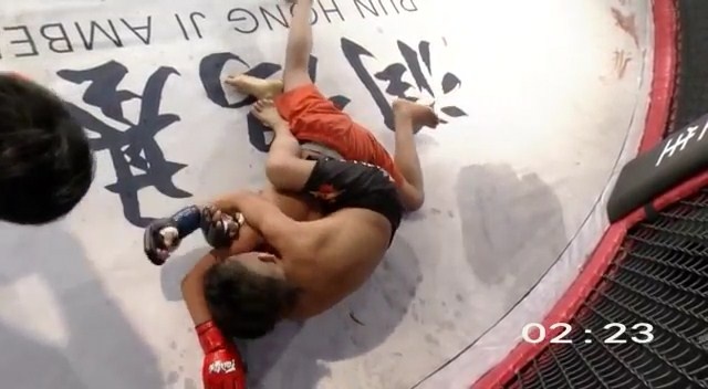 Trẻ em đấu MMA ảnh 1 Tre em dau MMA anh 1